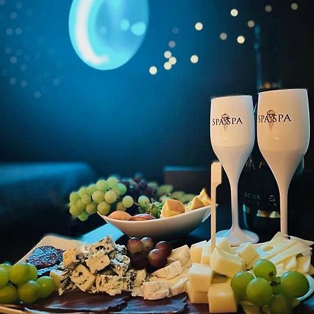 SPA SPA Letná Prága Kültér fotó